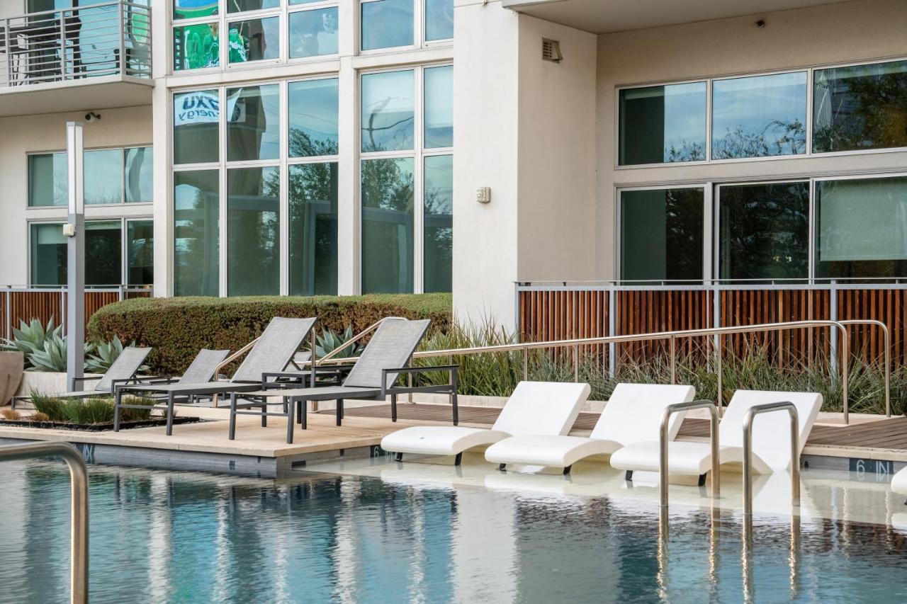 Locale Victory Park - Dallas Exterior photo
